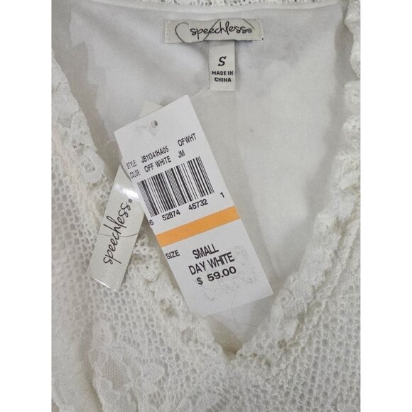 White Stretch Lace V-Neck Cap Short Sleeve Dress - NWT - Speechless - Picture 4 of 4